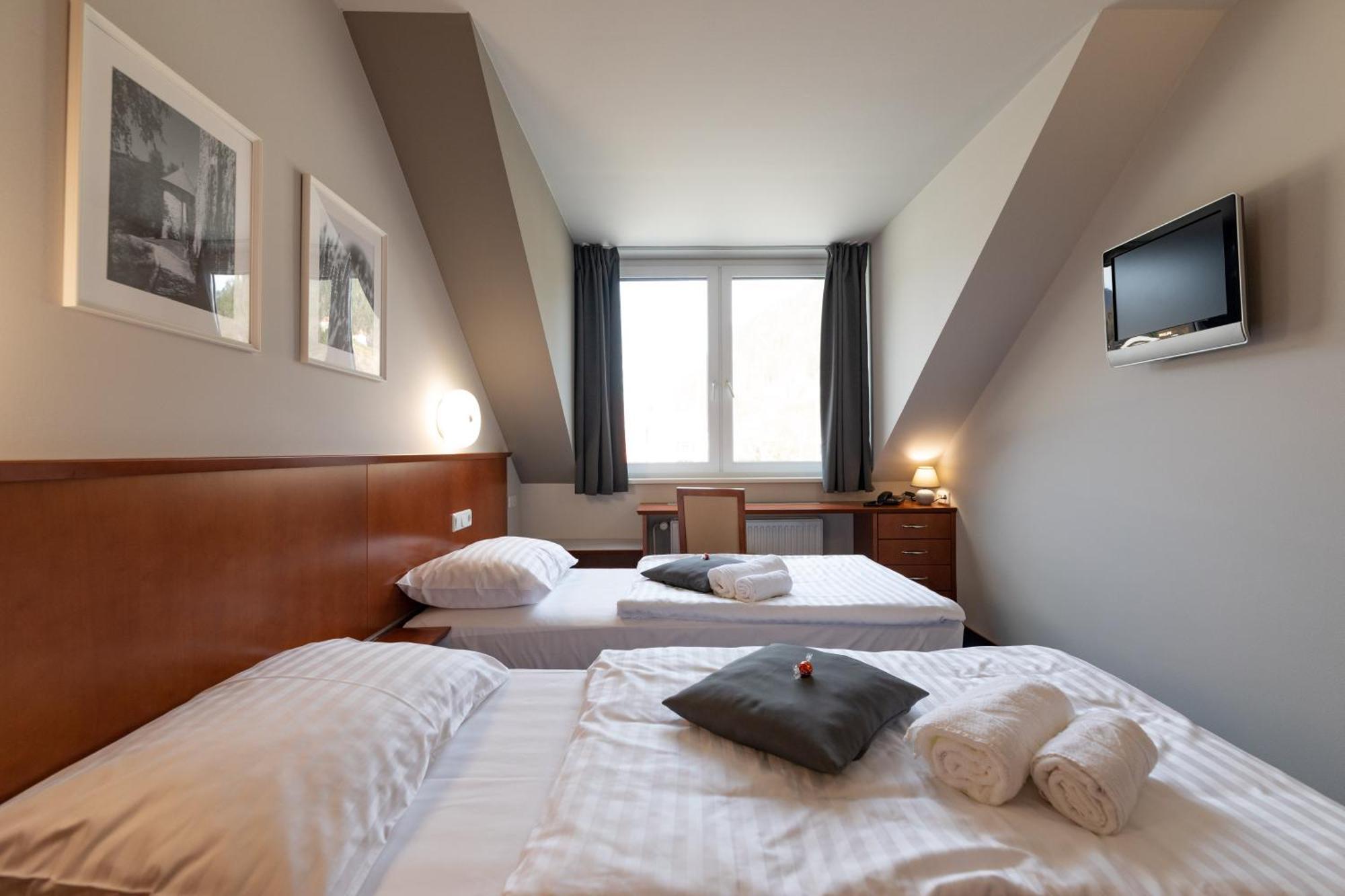 Hotel Spica Ласко Номер фото